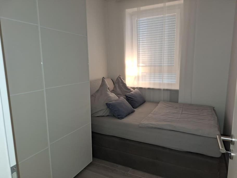 Kleines City Apartment Σβάινφουρτ Εξωτερικό φωτογραφία